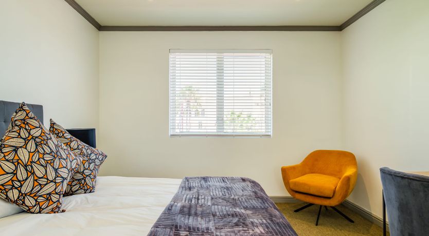 Photo of Gingko & Gazania