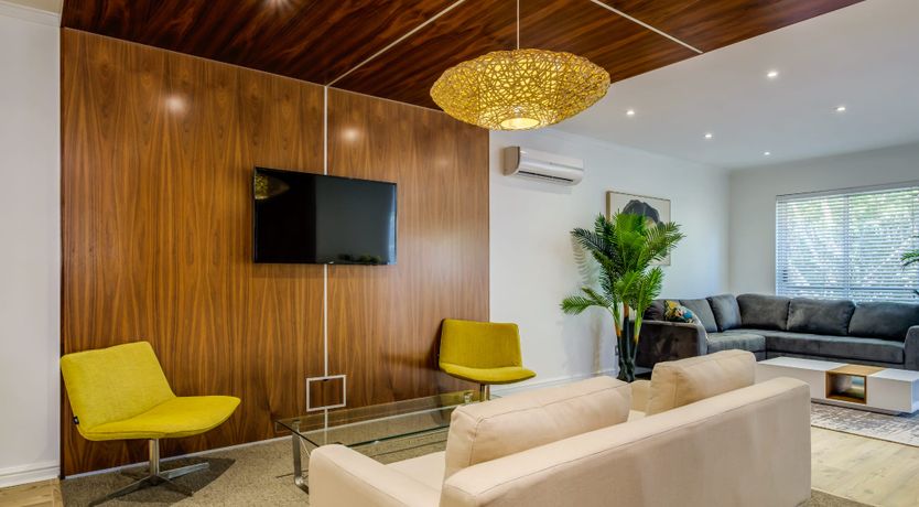 Photo of Gingko & Gazania