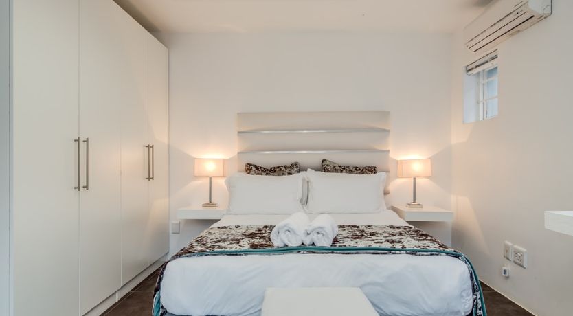 Photo of Sunset Sands