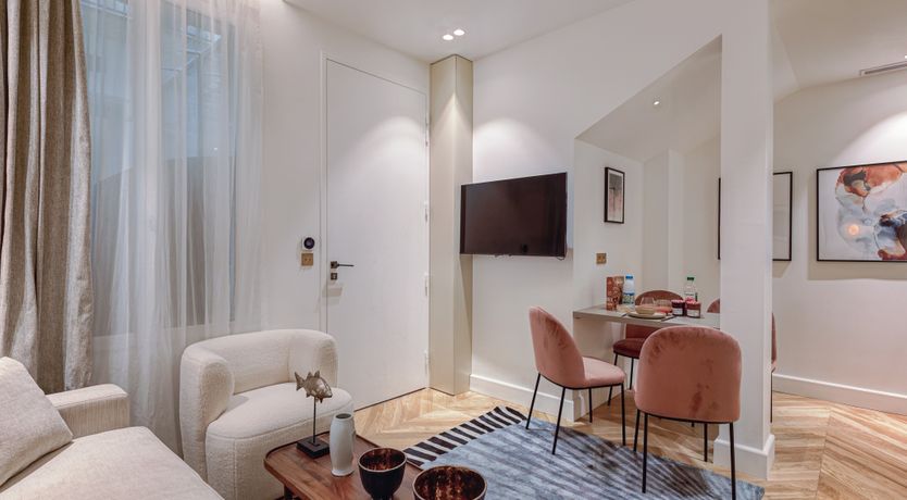 Photo of Playwright's Quarters