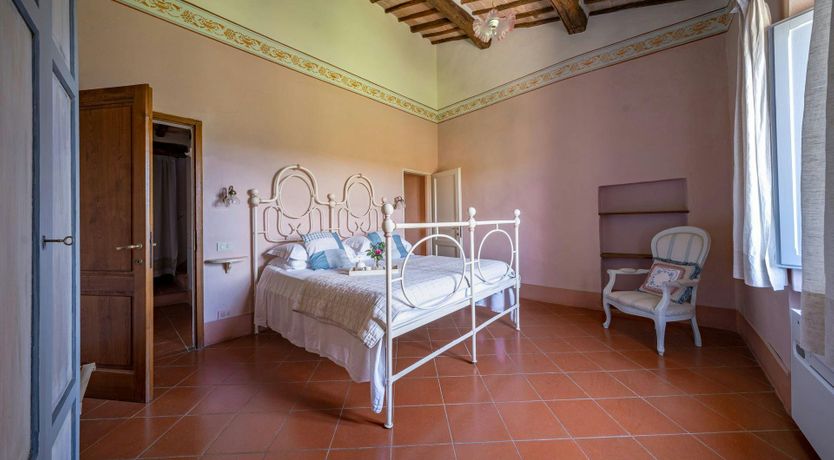 Photo of The Tuscan Muse