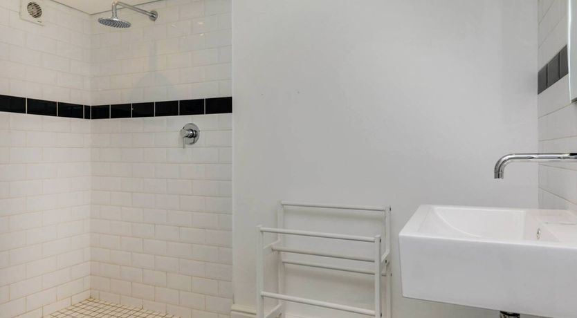 Photo of Whispering Atlantic