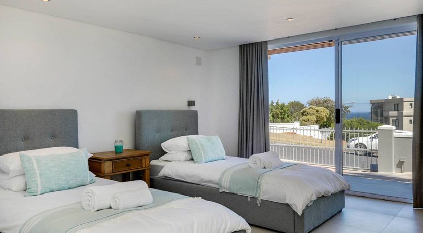 Photo of Whispering Atlantic