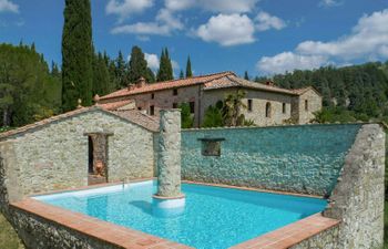 The Tuscan Moon Holiday Home