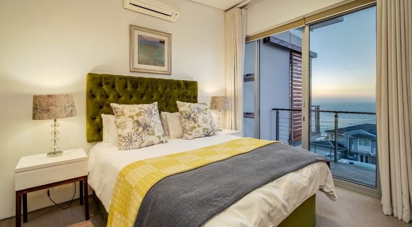 Photo of Champagne Sunshine