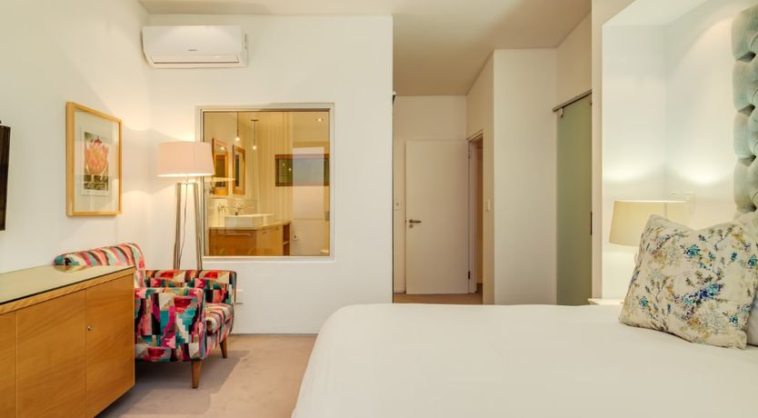 Photo of Champagne Sunshine