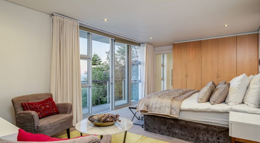 Photo of Champagne Sunshine