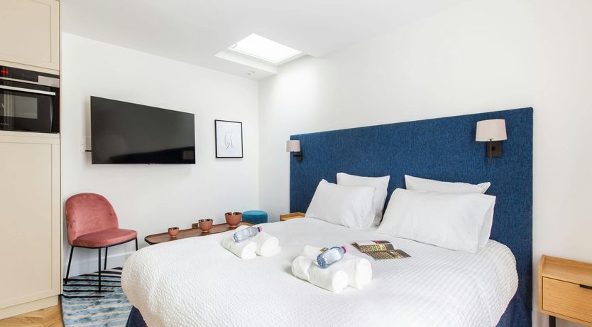 Photo of The French Flower