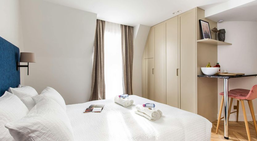 Photo of The French Flower