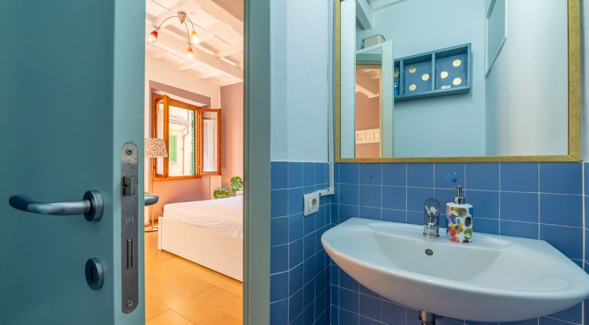 Photo of Florence Artisan