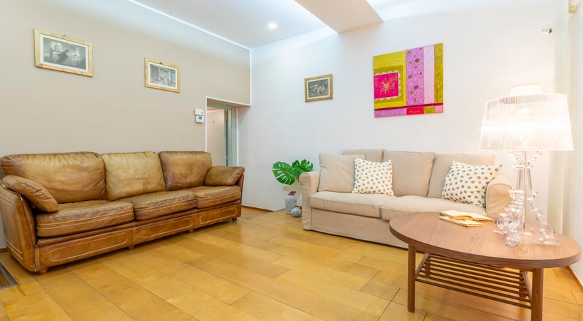 Photo of Florence Artisan