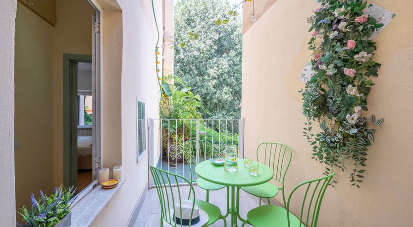 Photo of Florence Artisan