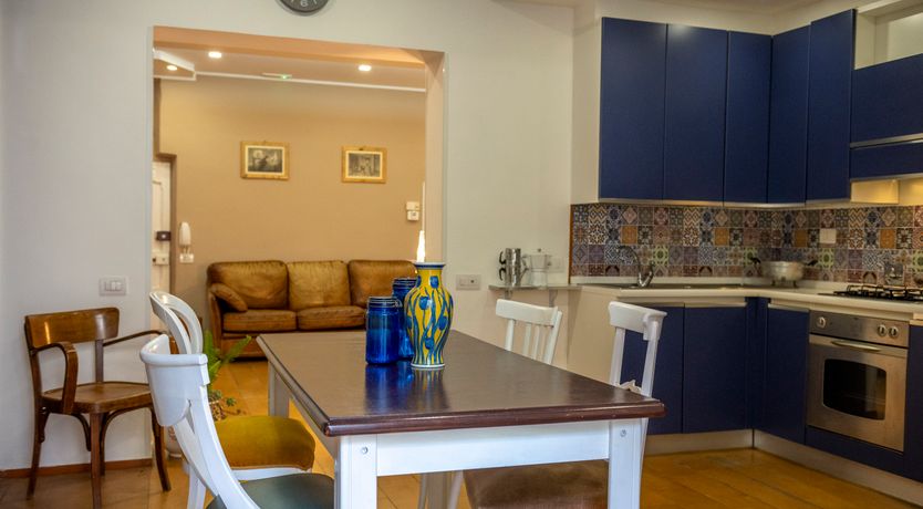 Photo of Florence Artisan