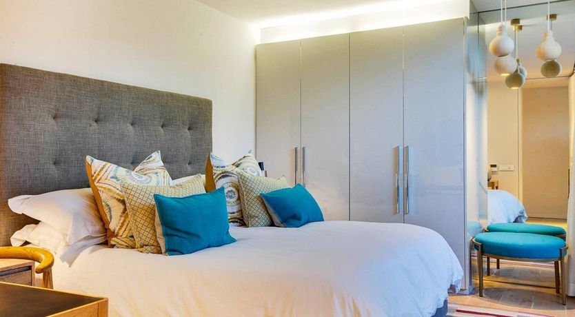 Photo of Mountain Muse