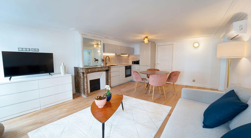 Photo of Paris Melody