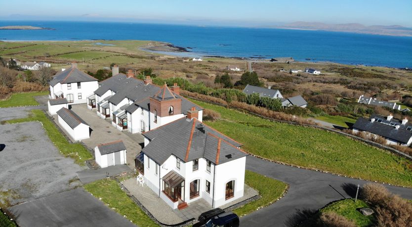 Photo of 10 Coastguard Station