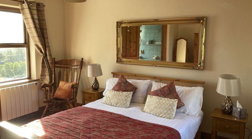 Photo of 10 Coastguard Station