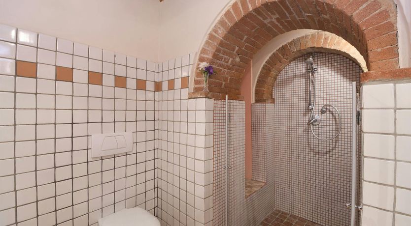 Photo of Sun Beams in Tuscany