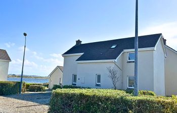 6 Ballyconneely Cottage Holiday Home