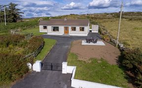 Photo of Mourneen Cottage