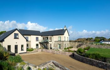 Sruthán Pier House Holiday Home