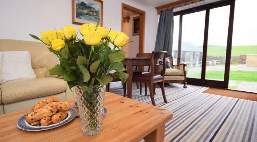 Photo of 1 Bed in Abbotsham