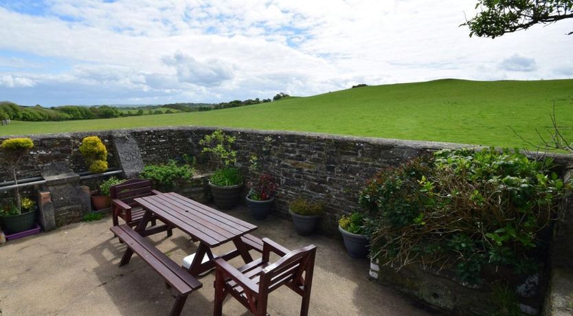 Photo of 1 Bed in Abbotsham