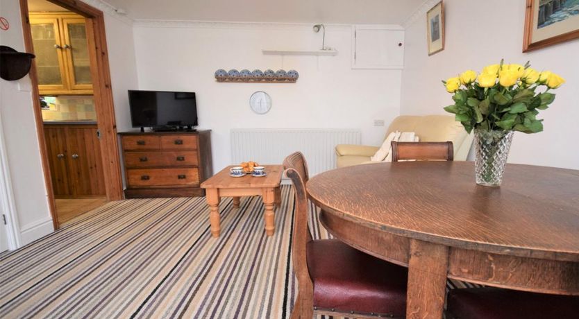 Photo of 1 Bed in Abbotsham