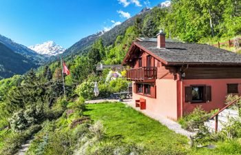 Le Boletus Holiday Home