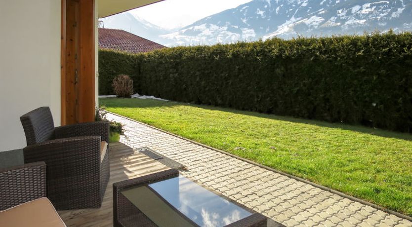 Photo of Marianne (FGZ163)