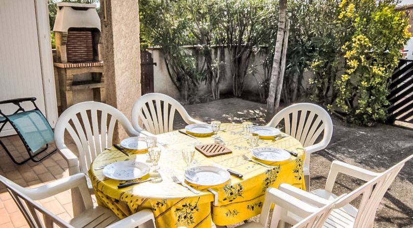 Photo of Les Lauriers Roses