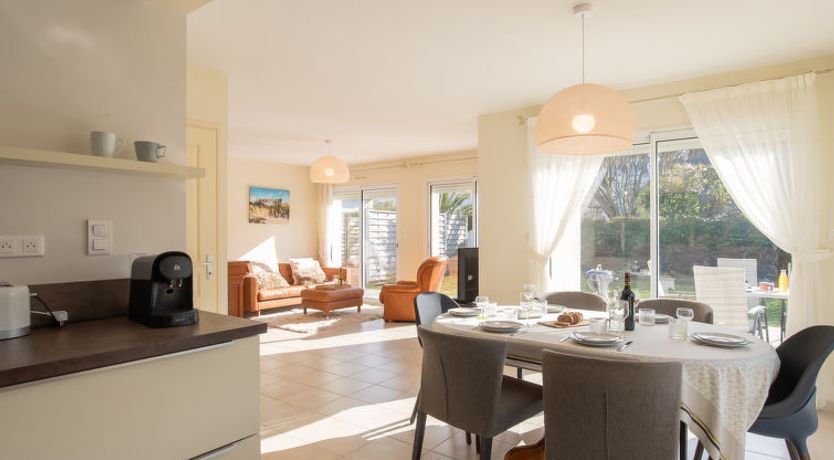 Photo of Villa de la Paix