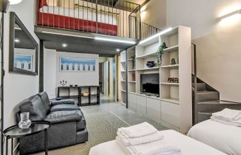 Gluck Central Station Lofts Apartment 2 Holiday Home