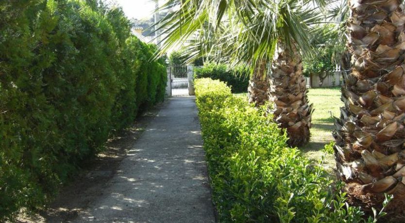 Photo of Laura Apartment 8