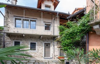 Casa dei Gelsomini Holiday Home