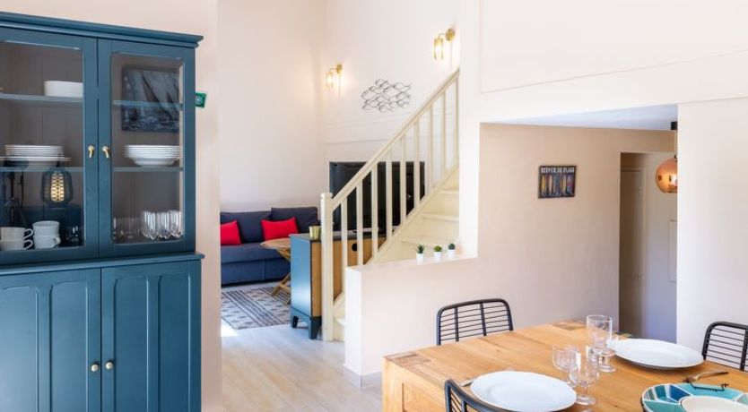 Photo of La Discrete