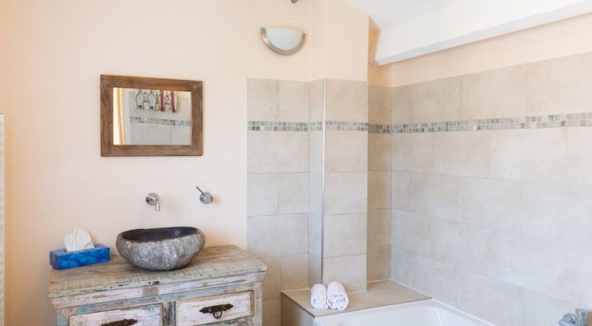 Photo of La Discrete