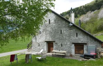 Sosto Holiday Home