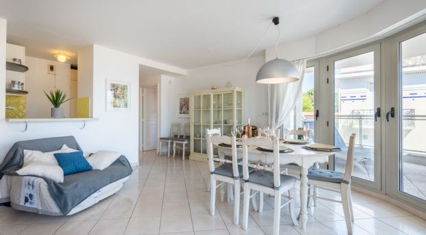 Photo of Les allées du Cap Apartment 2