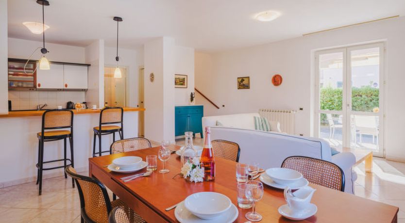 Photo of Lucerna Due Holiday Home 5