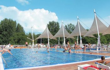 Balatontourist Füred Holiday Home