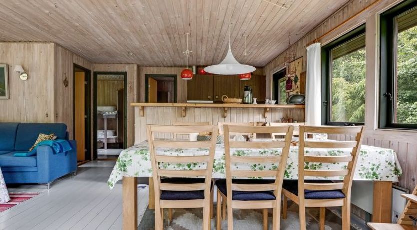 Photo of "Matild" - 800m from the sea