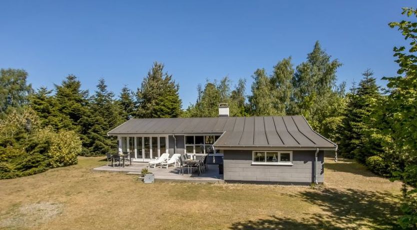 Photo of "Oddi" - 500m from the sea