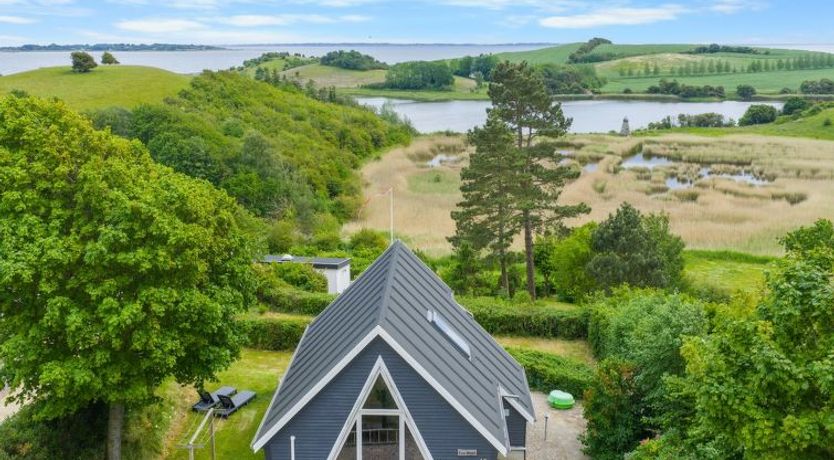 Photo of "Chayton" - 450m from the sea