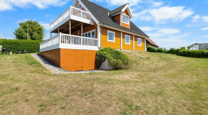 Photo of "Romy" - 450m from the sea