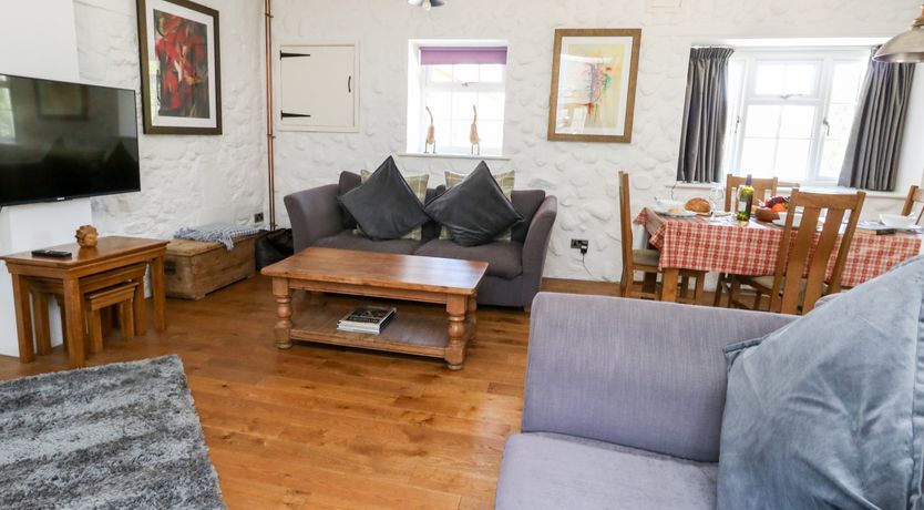 Photo of Magnolia Cottage Osmington