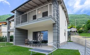 Photo of Guarnelle House 2 Holiday Home 2
