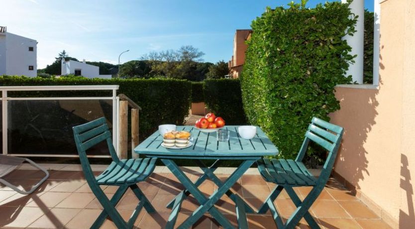 Photo of Port Pals F Apartment 9