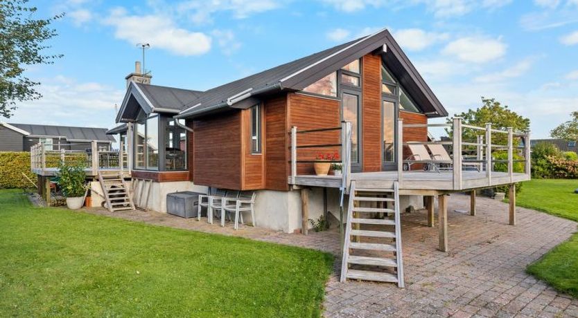 Photo of "Berner" - 40m from the sea