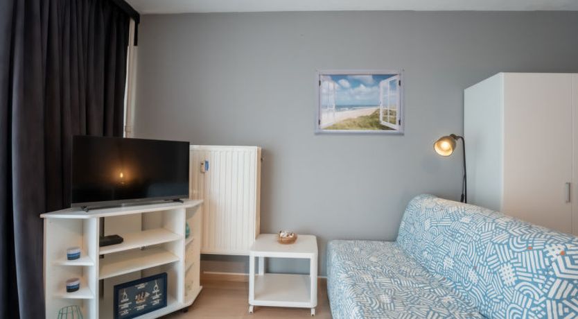 Photo of Blue Sand I with lateral sea view